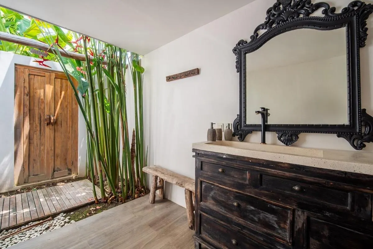 3Br Green Oasis Downtown Berawa Canggu Villa Canggu (Bali)
