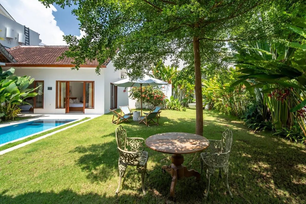 Villa 3Br Green Oasis Downtown Berawa Canggu Indonesia